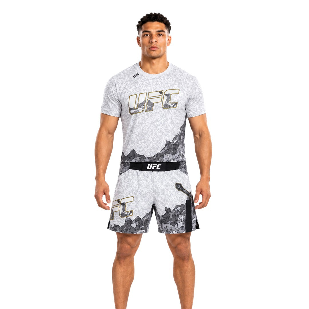 UFC full set in white with grey mosaic print, t-shirt and shorts